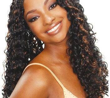 Model Model Glance Braid Circle Curl