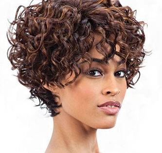 Model Model Daisy Wig